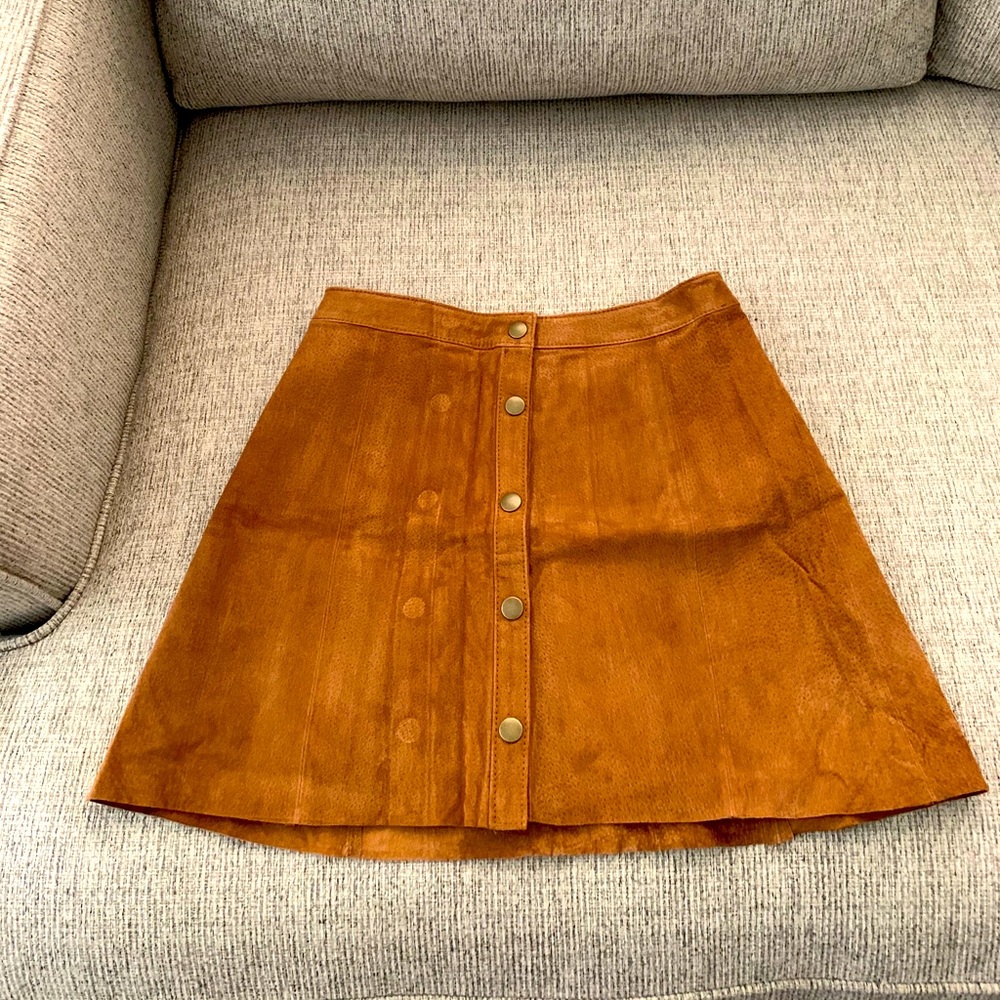 Forever21 camel mini skirt (size: S)